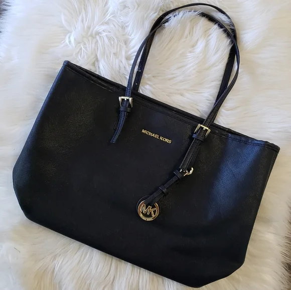 Michael Kors Jet Set Saffiano Black Leather Tote - Picture 6 of 8